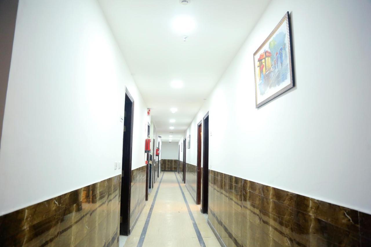 Aerocity Hotel Jindal Palace Delhi- A Well Hygiene Property"All Staff Vaccinated " 新德里 外观 照片