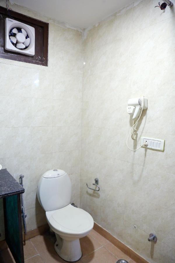 Aerocity Hotel Jindal Palace Delhi- A Well Hygiene Property"All Staff Vaccinated " 新德里 外观 照片