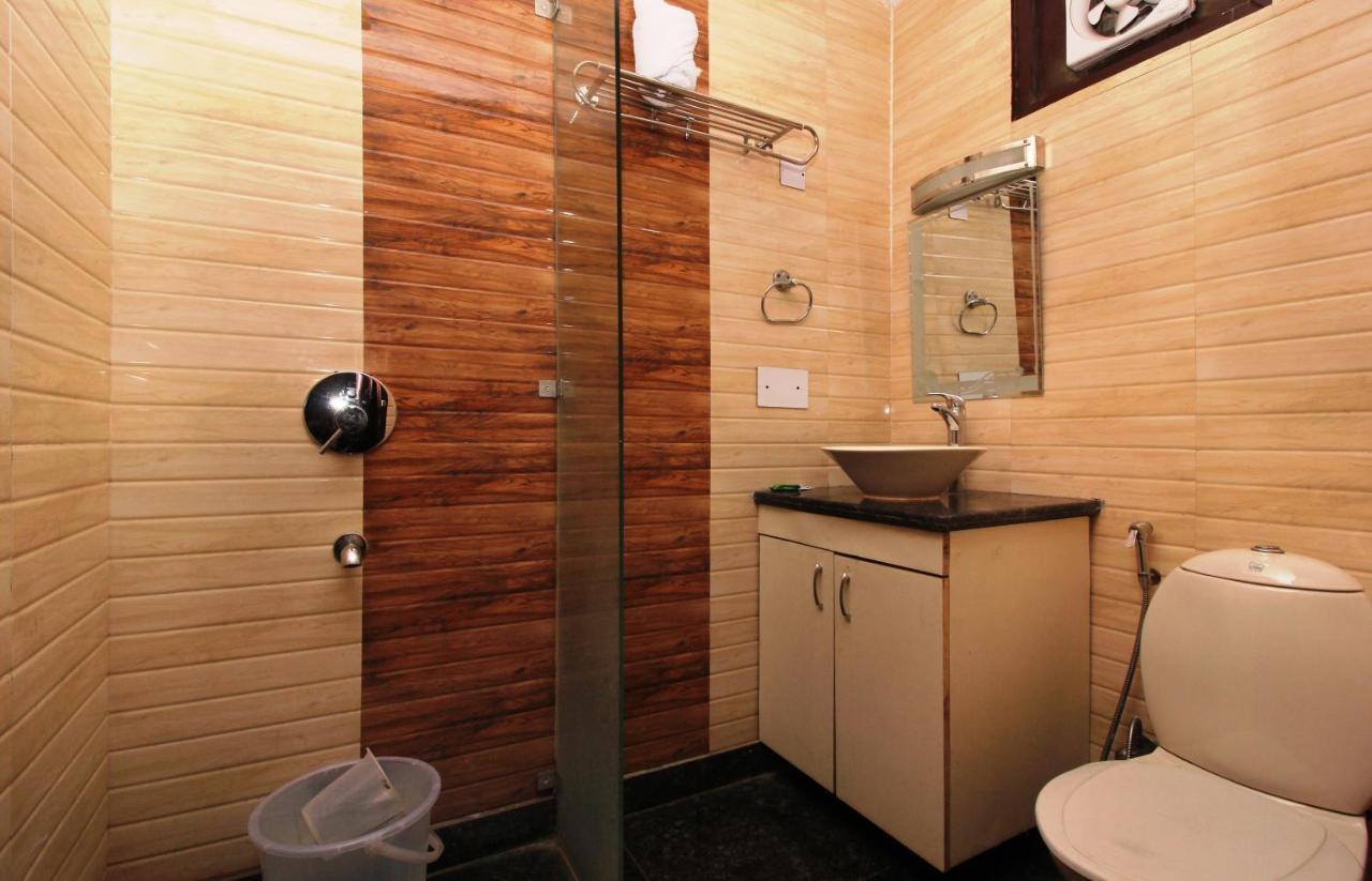 Aerocity Hotel Jindal Palace Delhi- A Well Hygiene Property"All Staff Vaccinated " 新德里 外观 照片