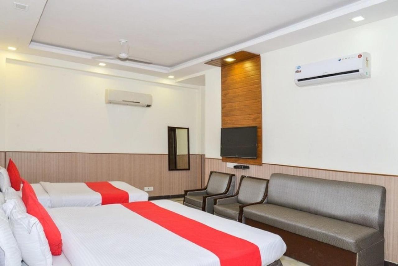 Aerocity Hotel Jindal Palace Delhi- A Well Hygiene Property"All Staff Vaccinated " 新德里 外观 照片