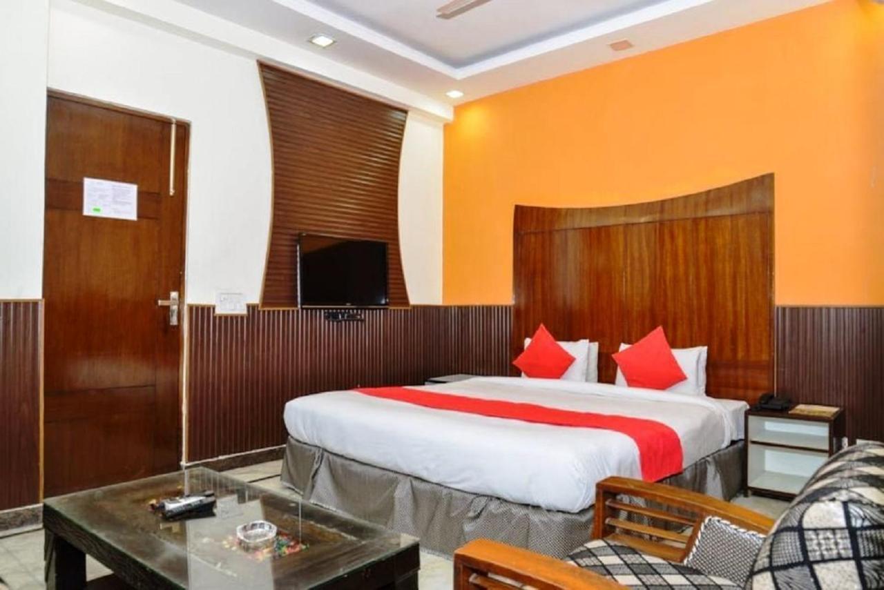 Aerocity Hotel Jindal Palace Delhi- A Well Hygiene Property"All Staff Vaccinated " 新德里 外观 照片