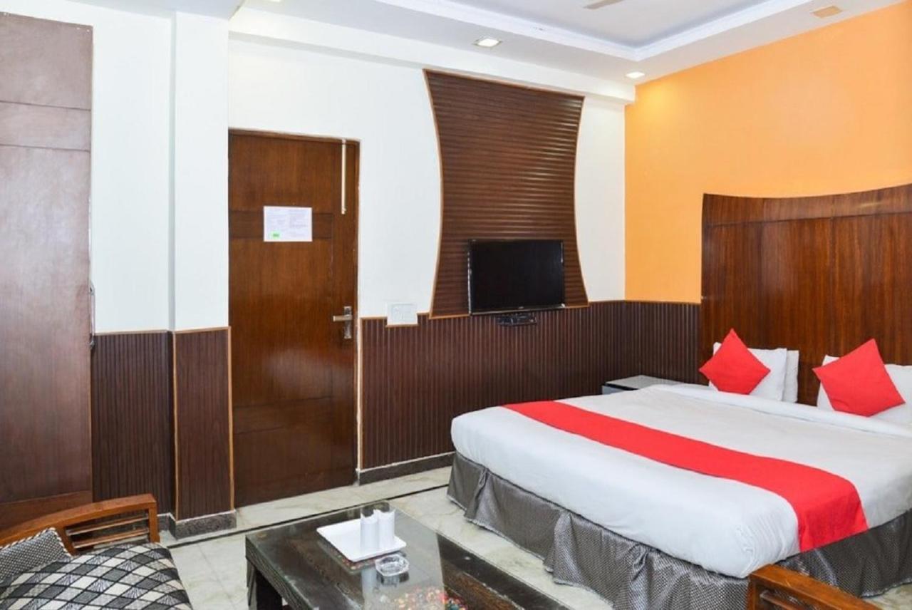 Aerocity Hotel Jindal Palace Delhi- A Well Hygiene Property"All Staff Vaccinated " 新德里 外观 照片