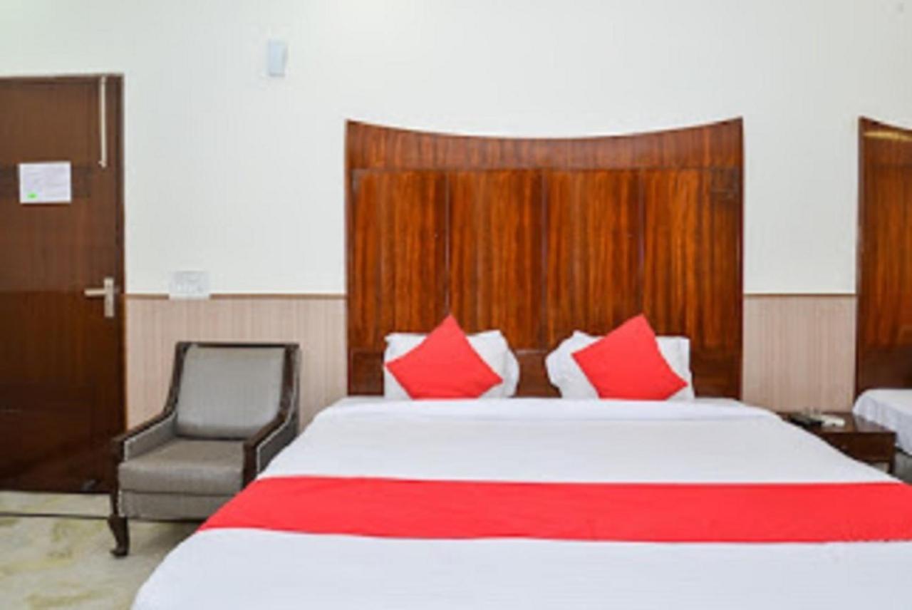 Aerocity Hotel Jindal Palace Delhi- A Well Hygiene Property"All Staff Vaccinated " 新德里 外观 照片