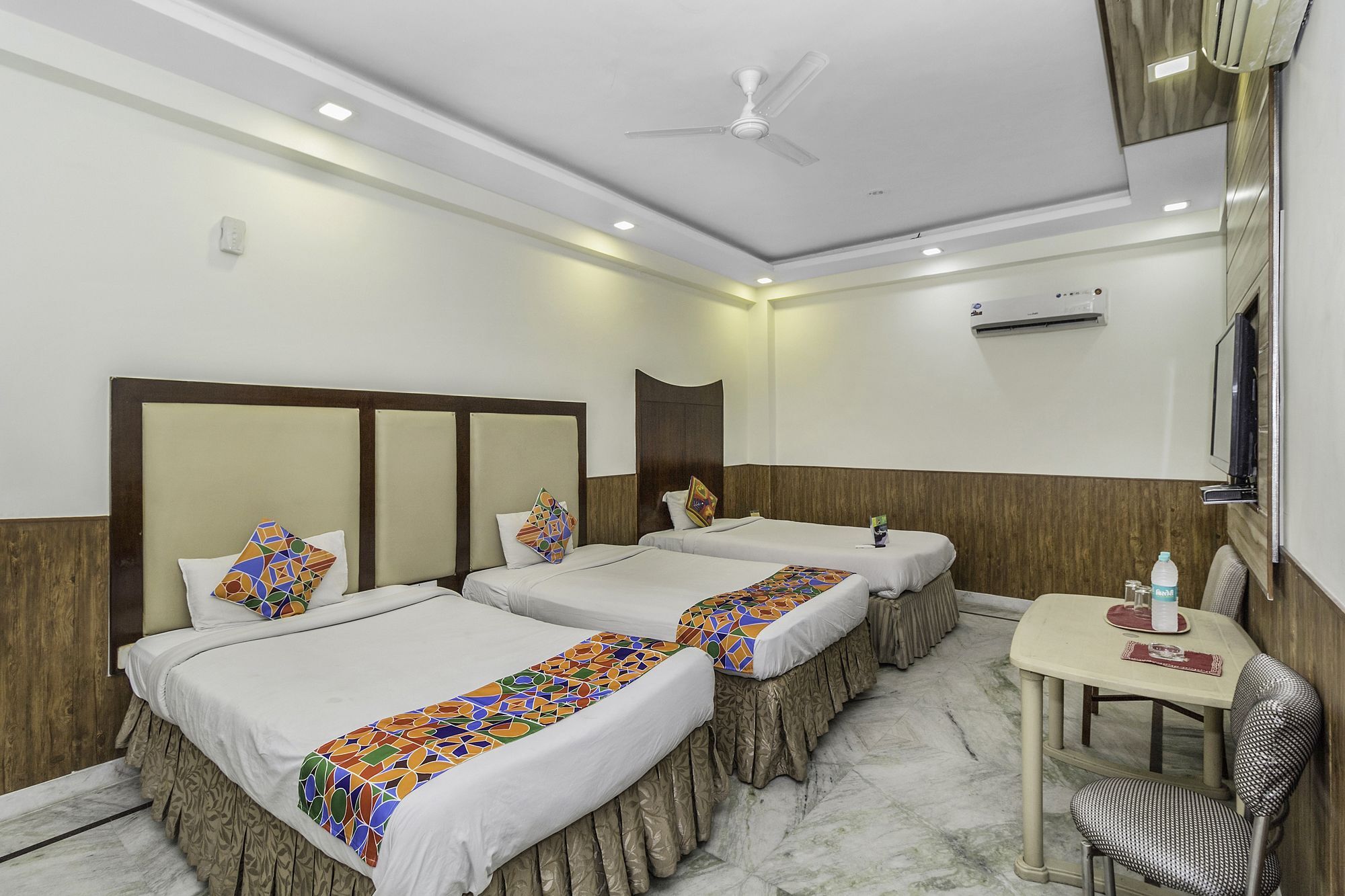 Aerocity Hotel Jindal Palace Delhi- A Well Hygiene Property"All Staff Vaccinated " 新德里 外观 照片