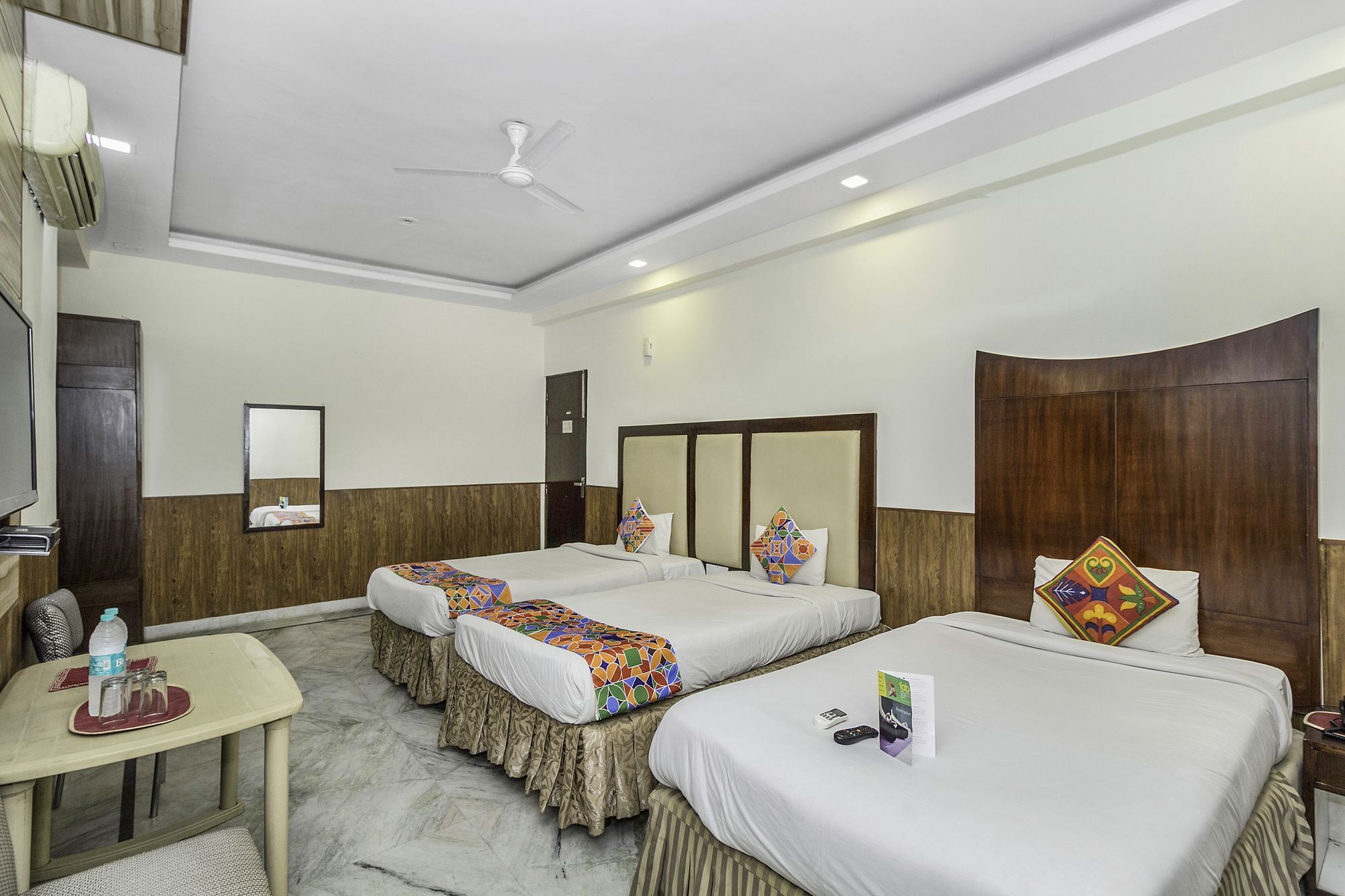Aerocity Hotel Jindal Palace Delhi- A Well Hygiene Property"All Staff Vaccinated " 新德里 外观 照片